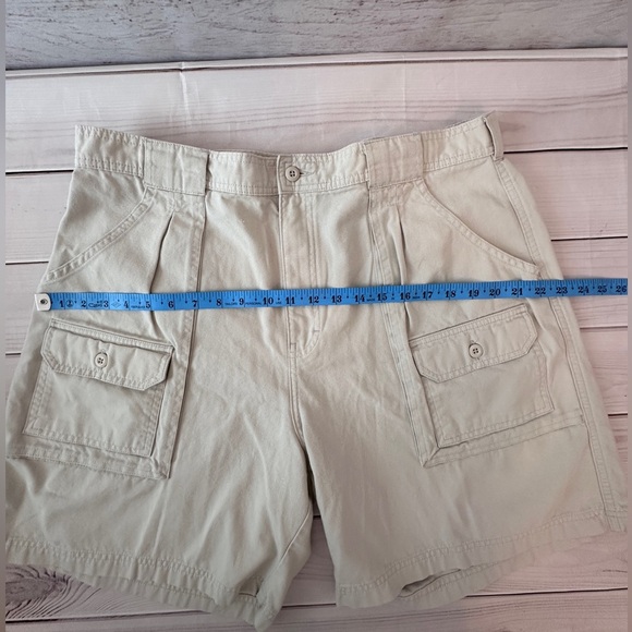Cabela’s Women’s Cargo Shorts - Size 18
Hiking Walking Casual Camping Utility - Picture 5 of 7